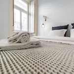 Quiet Charming Flat In Historic Alfama Near Baixa Lejlighed