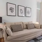 Quiet Charming Flat In Historic Alfama Near Baixa Lejlighed *