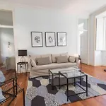Quiet Charming Flat In Historic Alfama Near Baixa Lisboa